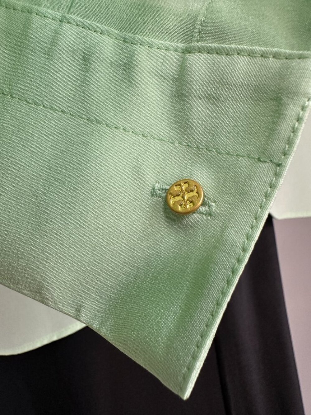 NWT Tory Burch Janet Top Crushed Mint Green 100% Silk Button Up Blouse 00 - Picture 7 of 12